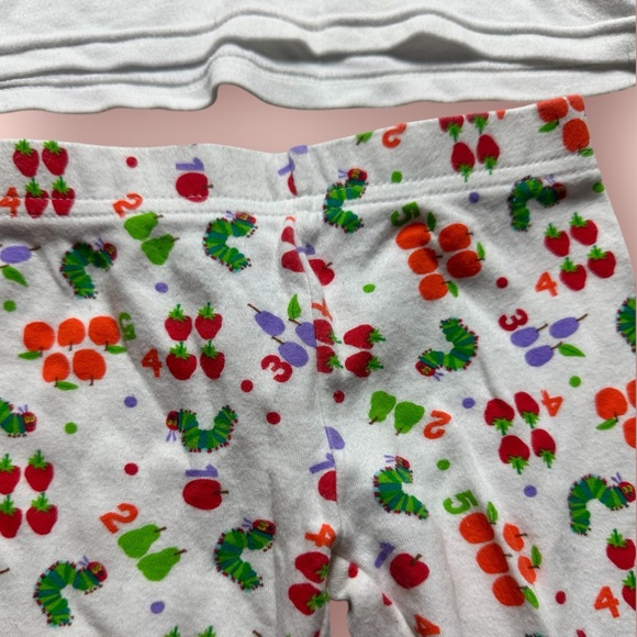 Baby The World Of Eric Carle The Very Hungry Caterpillar Pajama Set 3-6 Months - Picture 6 of 15
